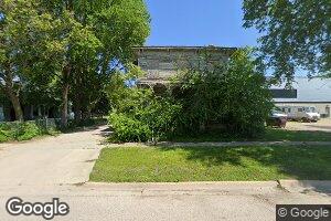 521 Pine St, Waterloo, IA 50703