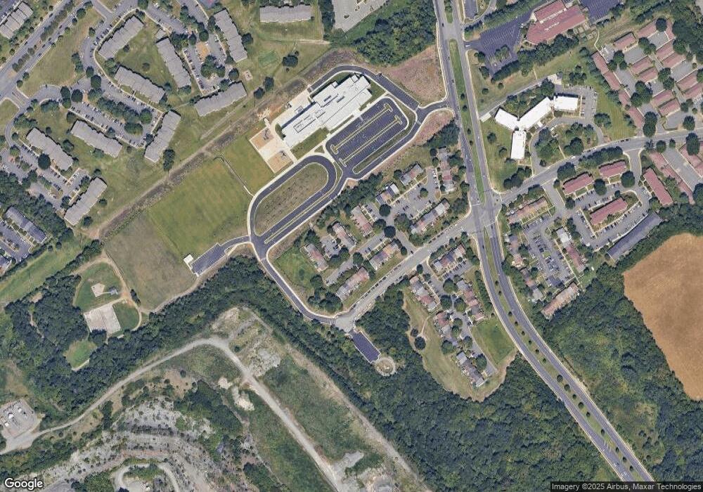 8241 Blue Ridge Ct, Manassas, VA 20109 - photo 1