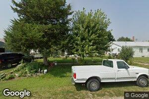 805 Walnut St, Naponee, NE 68960