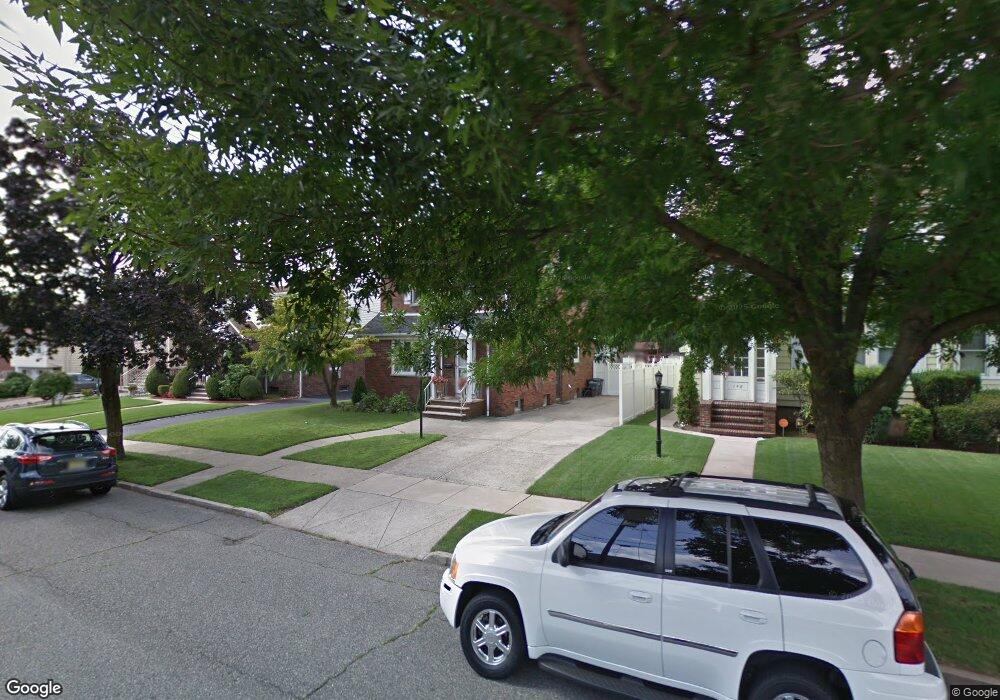 150 Lawrence Ave, Hasbrouck Heights, NJ 07604 - photo 1