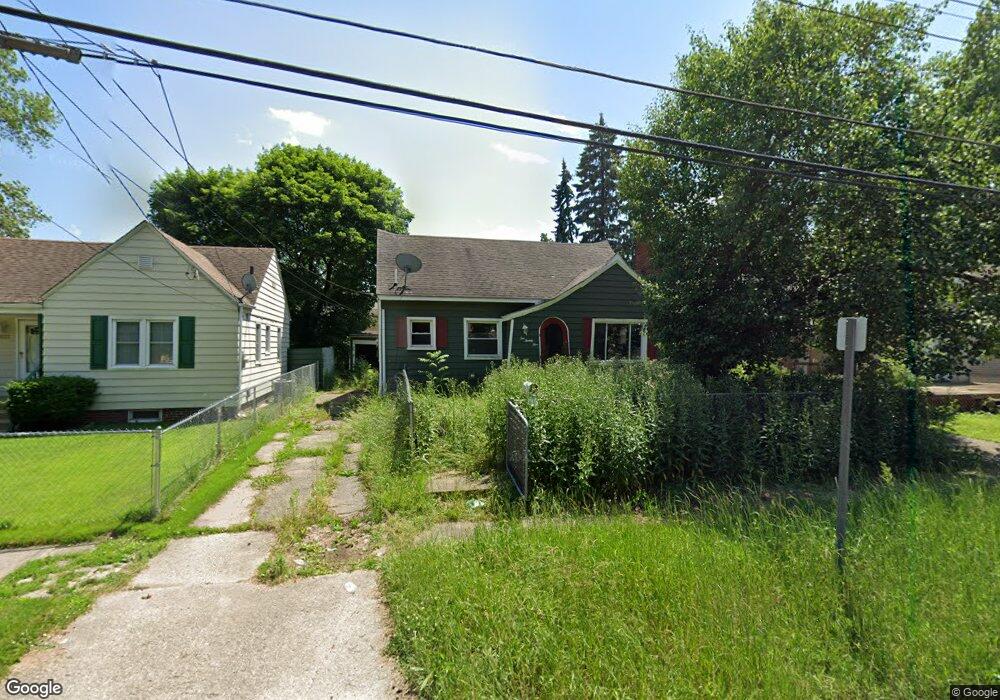 1025 Remington Ave, Flint, MI 48507 - photo 1