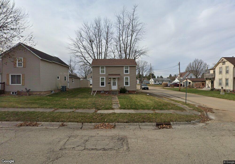 326 N 1st St, Princeton, IL 61356 - photo 1