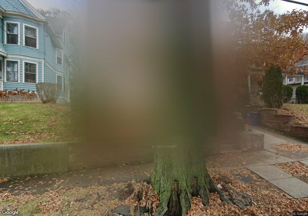 985 Townsend Ave, New Haven, CT 06512 - photo 1