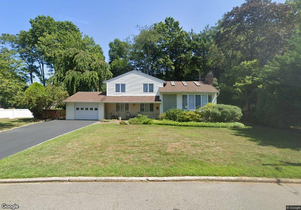 55 Henry Dr, Glen Cove, NY 11542 - photo 1