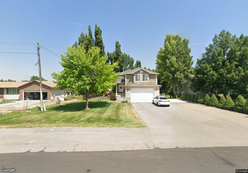 155 E 400 S, Hyrum, UT 84319 - photo 1