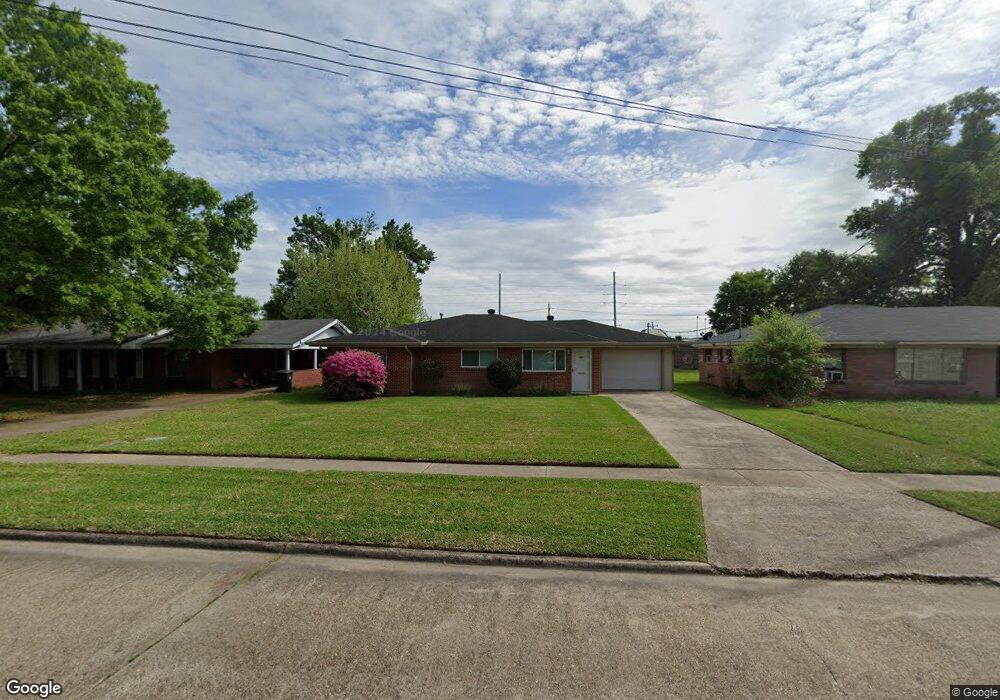 820 Mccall St, Lake Charles, LA 70607 - photo 1