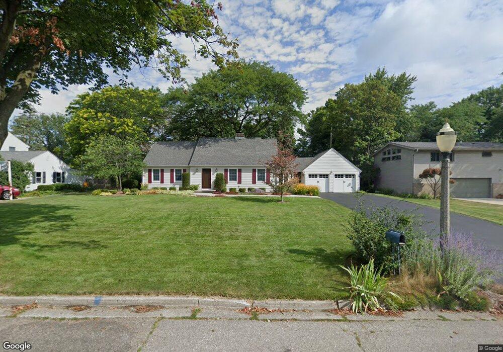 2730 N Cambridge Rd, Lansing, MI 48911 - photo 1