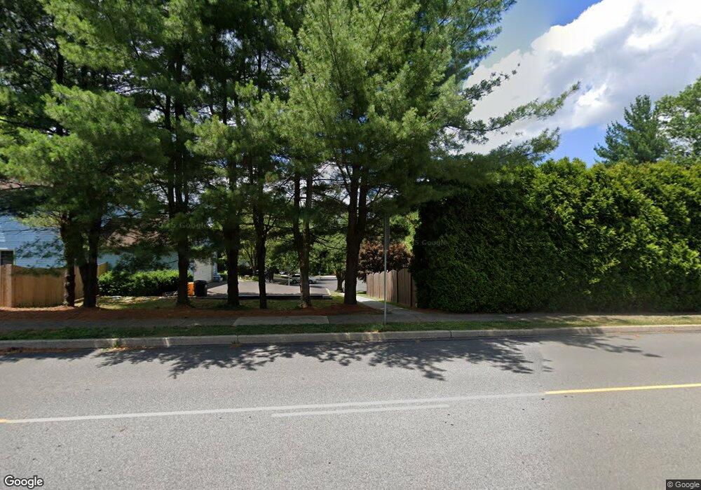 870 Skyline Dr, Glenside, PA 19038 - photo 1