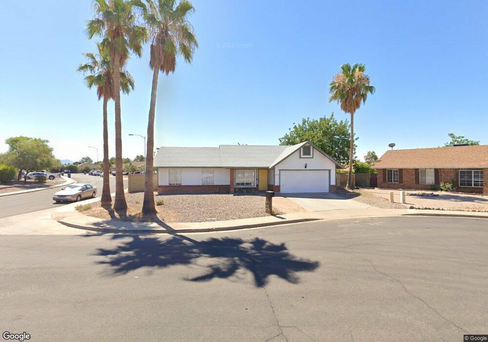 949 N Pyxie Cir, Mesa, AZ 85205 - photo 1