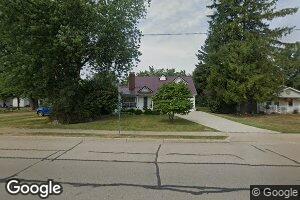 8543 Lake St, Port Austin, MI 48467