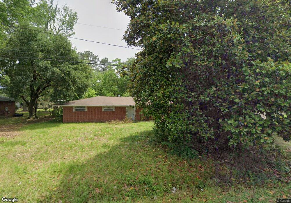1728 General Pershing St, Laurel, MS 39440 - photo 1