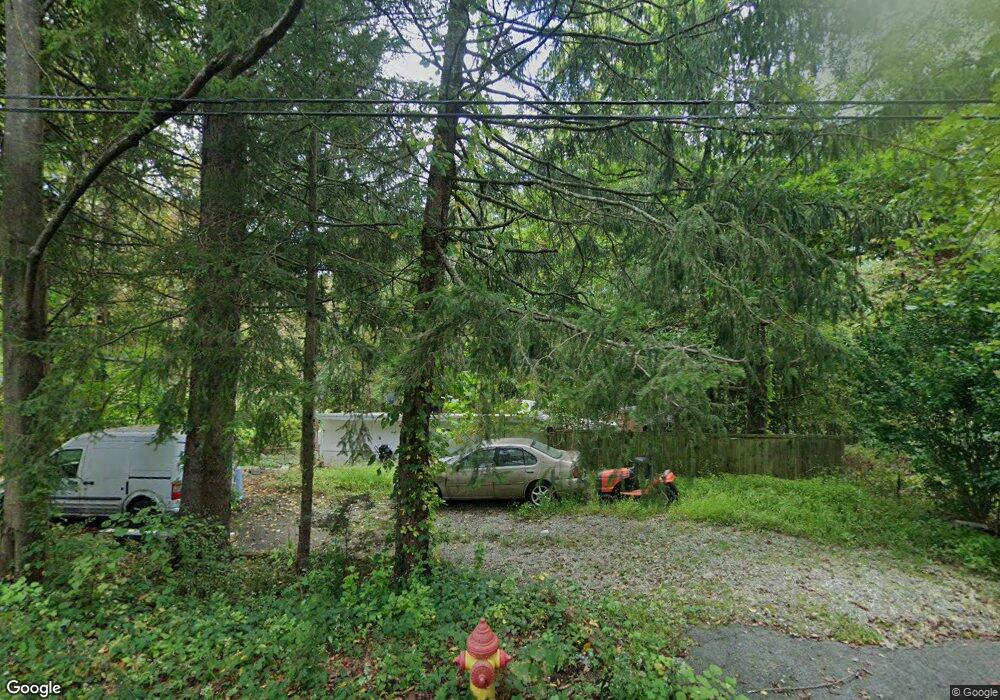 15 Elm Rd, Lake Peekskill, NY 10537 - photo 1