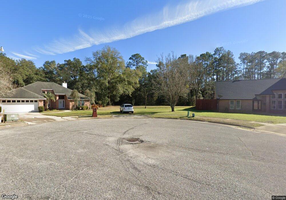 2703 Silhouette Dr, Cantonment, FL 32533 - photo 1