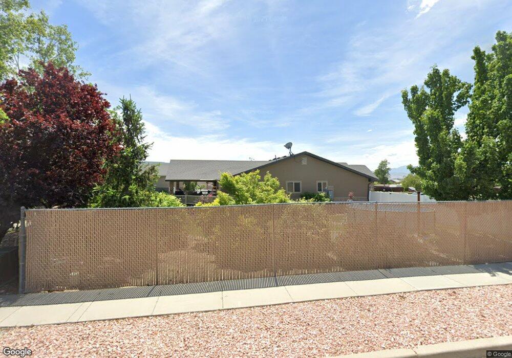 2100 Pinecrest Ln, Sandy, UT 84092 - photo 1