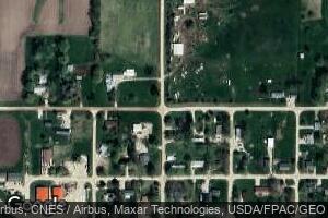 190 N 7th St, Denmark, IA 52658