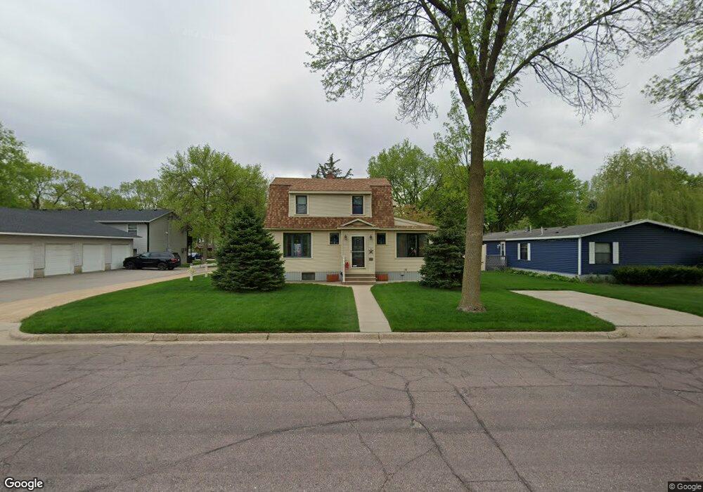 425 Owen St, Mankato, MN 56001 - photo 1