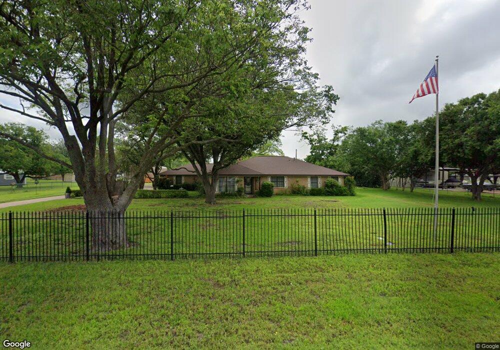1211 Estates Ln, Wylie, TX 75098 - photo 1