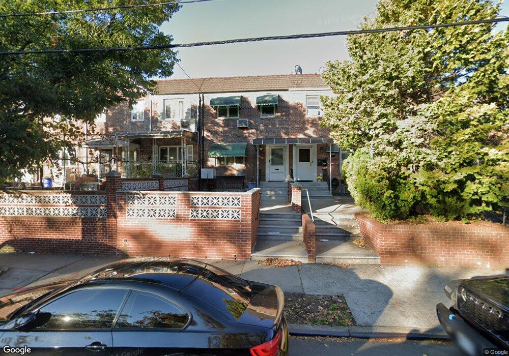 7030 Utopia Pkwy, Fresh Meadows, NY 11365 - photo 1