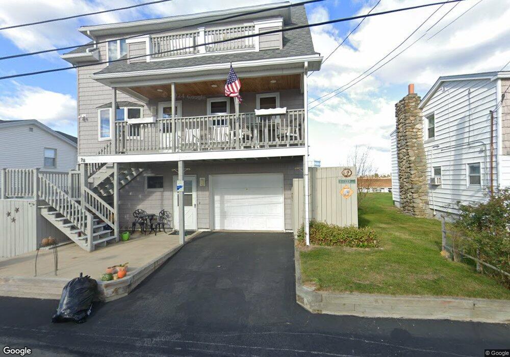 28 11th St W, Salisbury, MA 01952 - photo 1