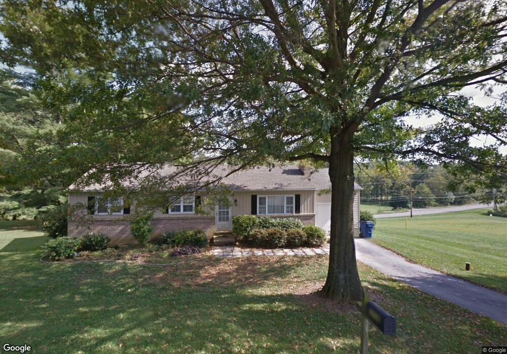 1738 Lenni Dr, West Chester, PA 19382 - photo 1