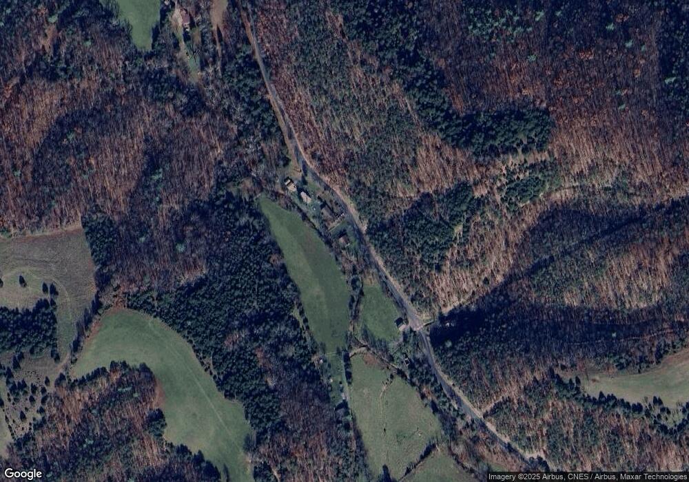 1350 Elkhorn Rd, Petersburg, WV 26847 - photo 1