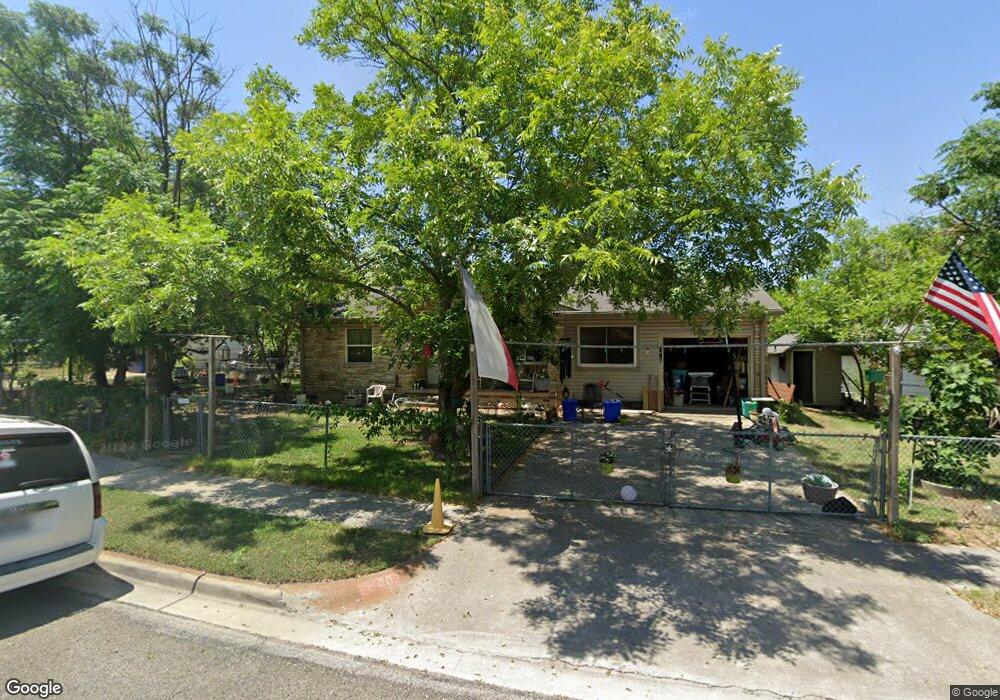 807 W Washington Ave, Copperas Cove, TX 76522 - photo 1