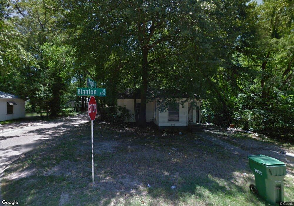 801 Blanton Ave, Texarkana, TX 75501 - photo 1