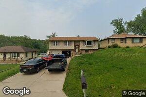 124 Orchard Ct, Silvis, IL 61282