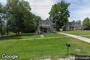 97 Center St, Augusta, IL 62311