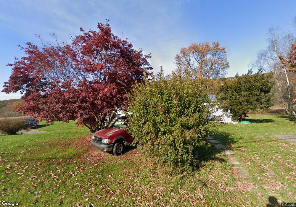 683 Deep Creek Rd, Hegins, PA 17938 - photo 1