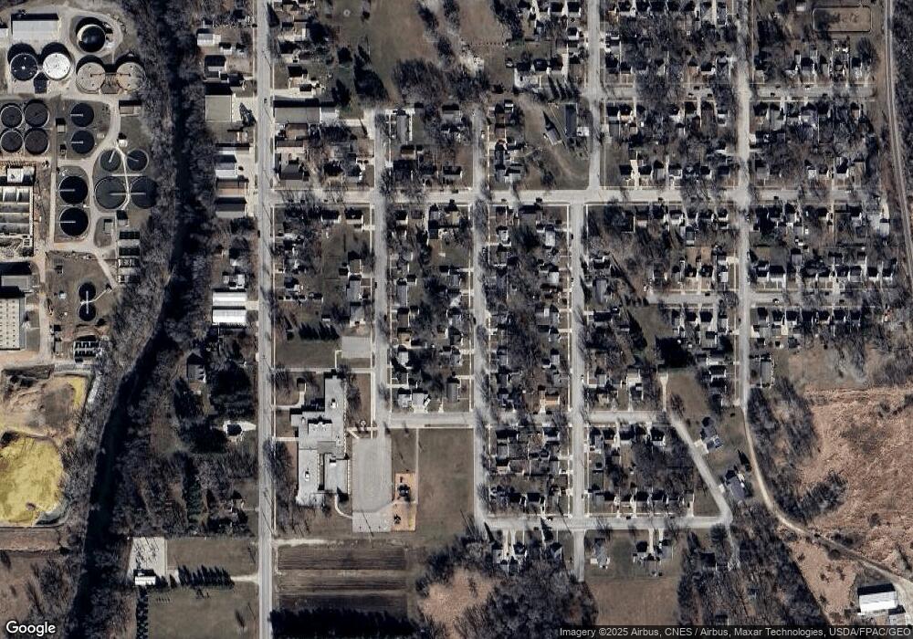 1500 6th St SE, Austin, MN 55912 - photo 1