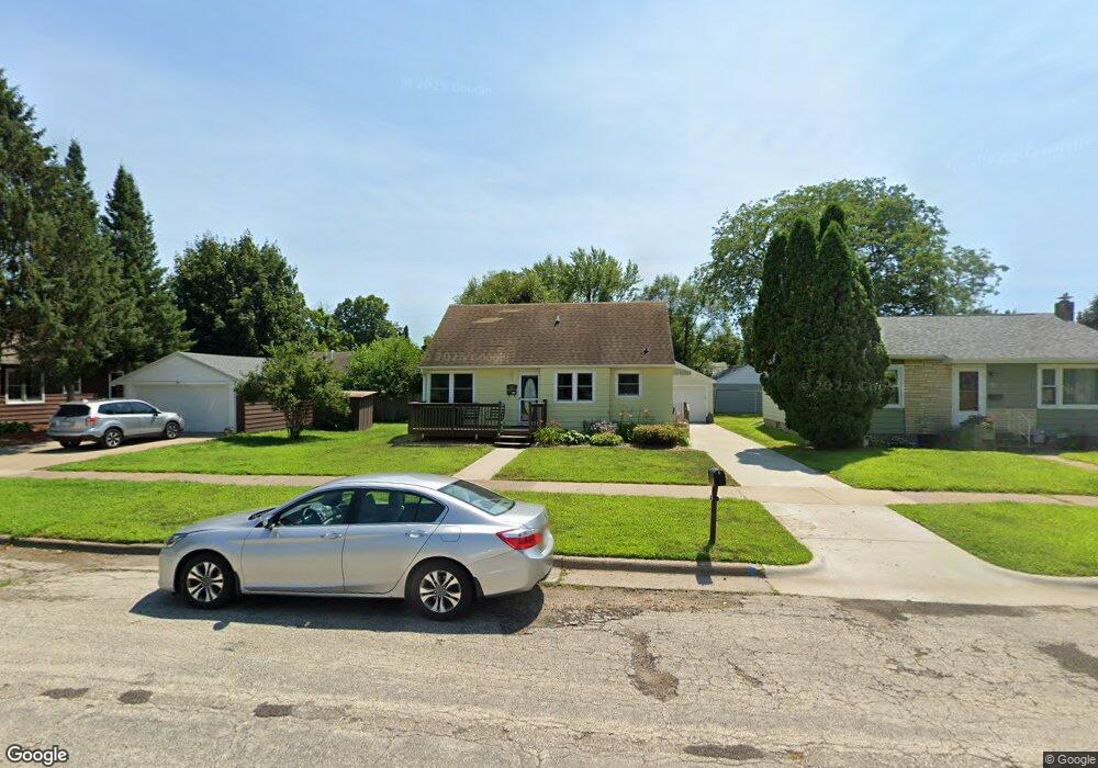 507 S 5th St, La Crescent, MN 55947 - photo 1