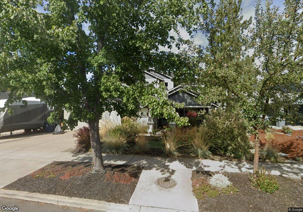 19984 Powers Rd, Bend, OR 97702 - photo 1