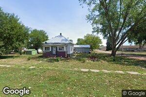 612 S 4th St, Menno, SD 57045