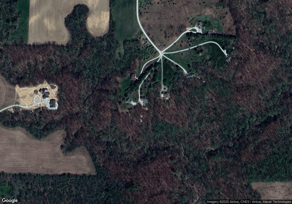 1214 Chenoweth Ln, West Lafayette, IN 47906 - photo 1