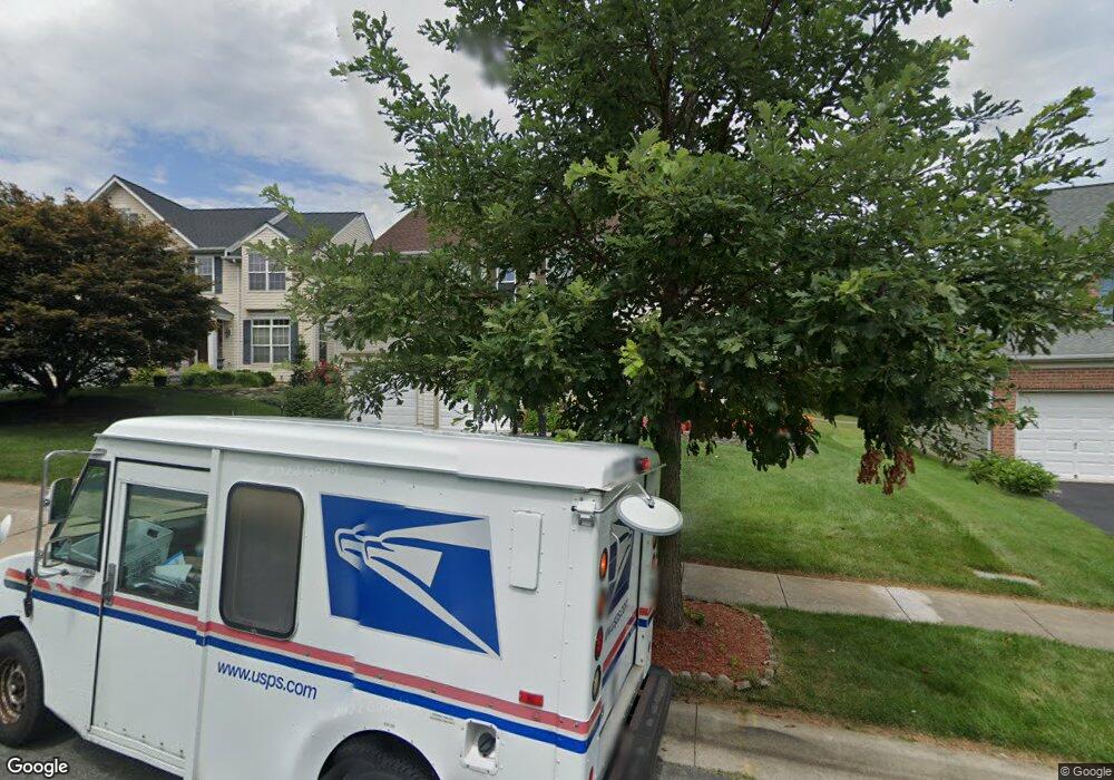 21347 Village Green Cir, Germantown, MD 20876 - photo 1