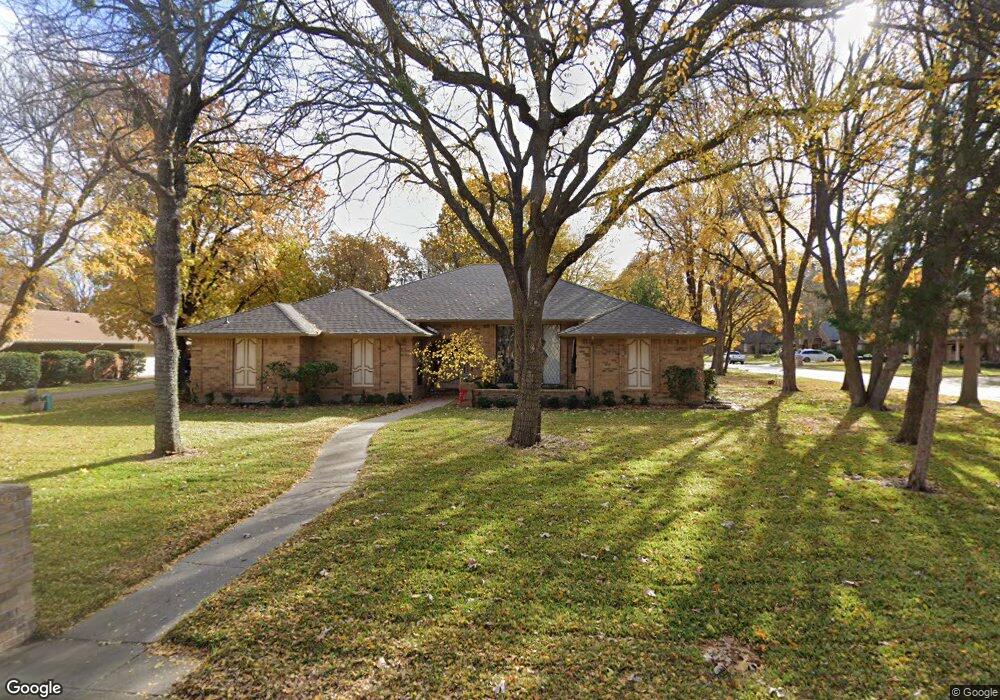 18 Rolling Hills Cir, Denton, TX 76205 - photo 1