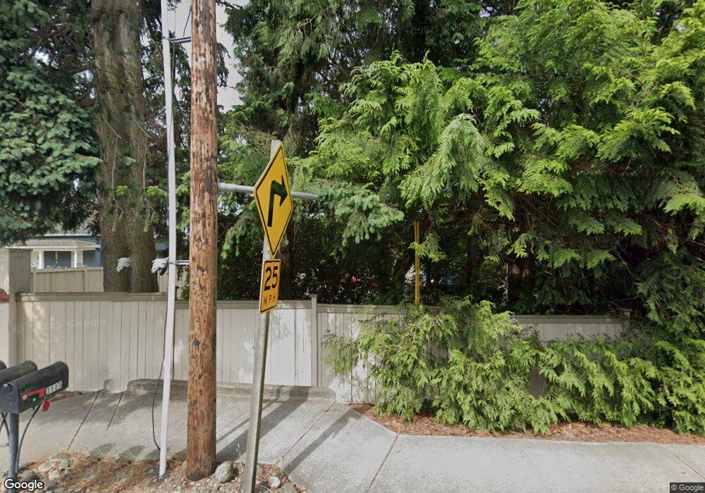 1111 9th Ave N, Edmonds, WA 98020 - photo 1