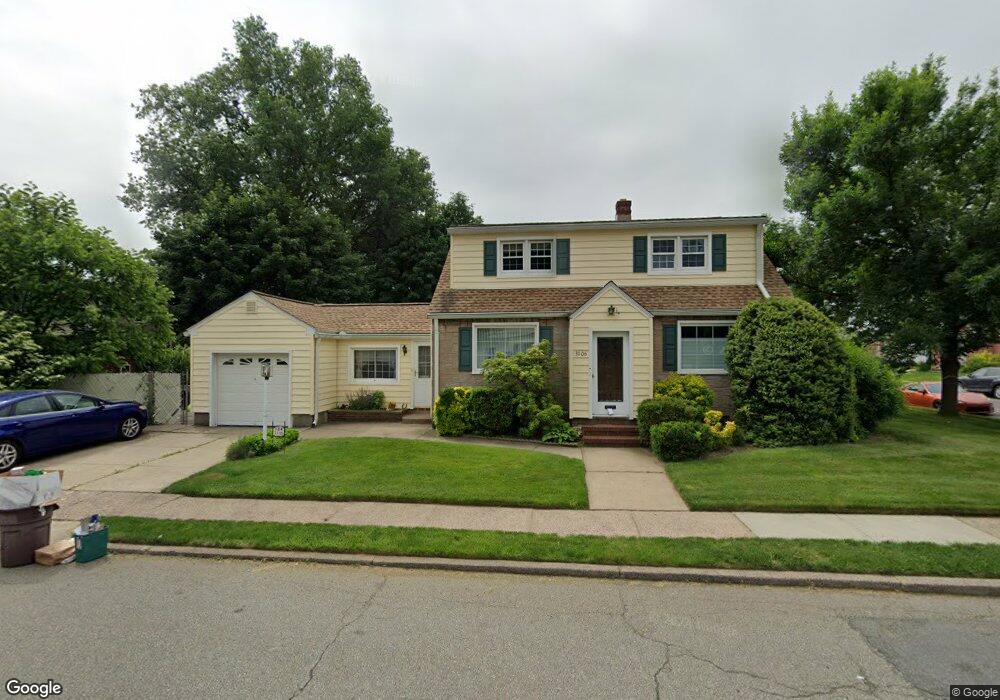 31-06 Raphael St, Fair Lawn, NJ 07410 - photo 1