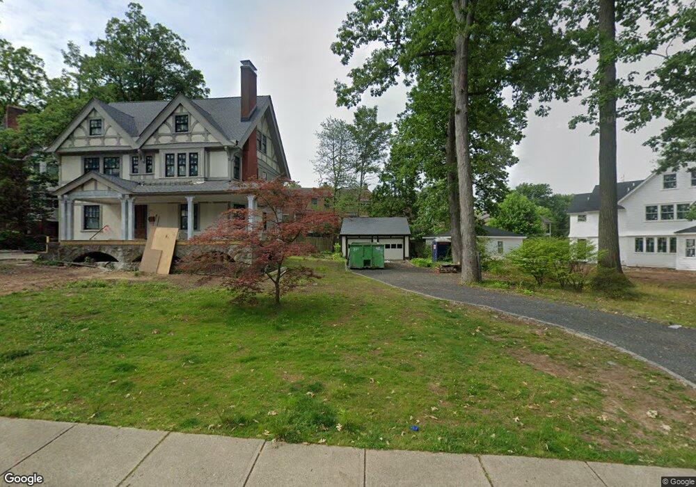 Sold $1,750,000 • Co-Listing Agent