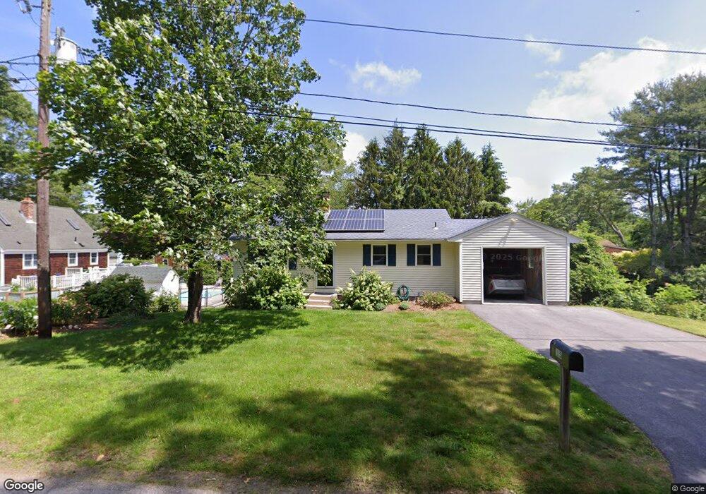 15 Dixon St, Wakefield, RI 02879 - photo 1