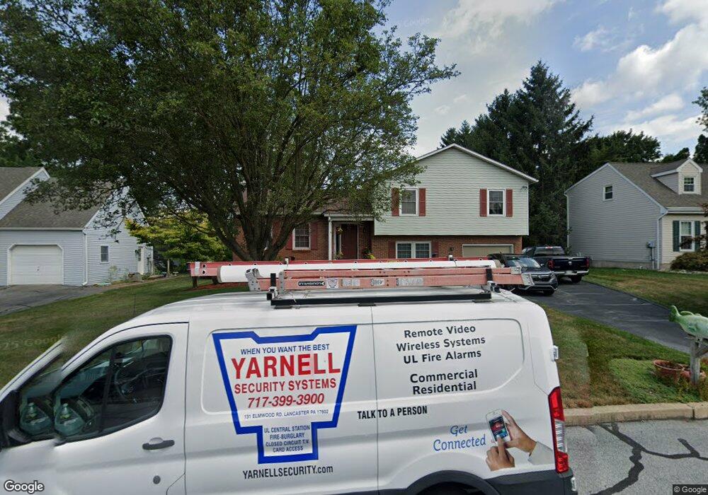 1545 Putnam Dr, Lancaster, PA 17602 - photo 1