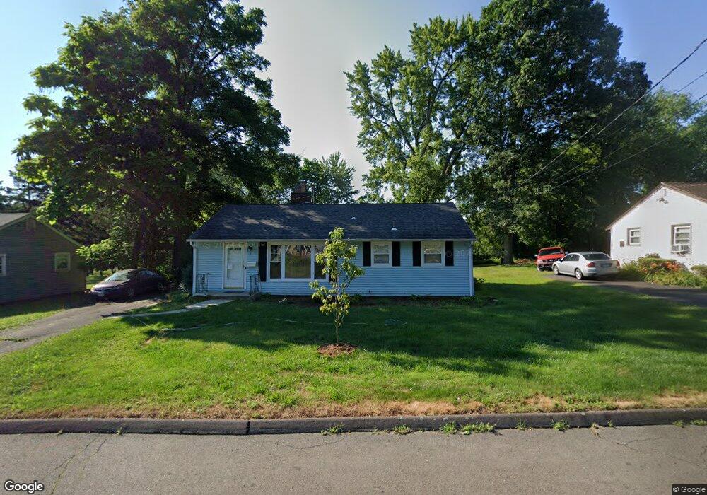 7 Beach Rd, Bloomfield, CT 06002 - photo 1