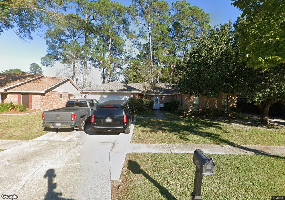 902 Liberty Ln, Slidell, LA 70458 - photo 1