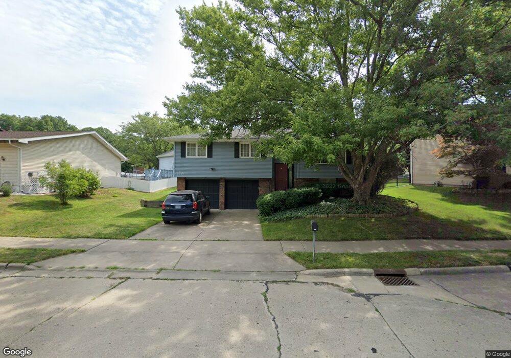 4020 N Marbleway Dr, Peoria, IL 61615 - photo 1