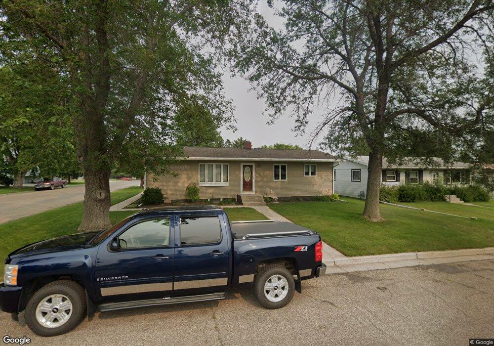 1401 9th Ave SW, Jamestown, ND 58401 - photo 1