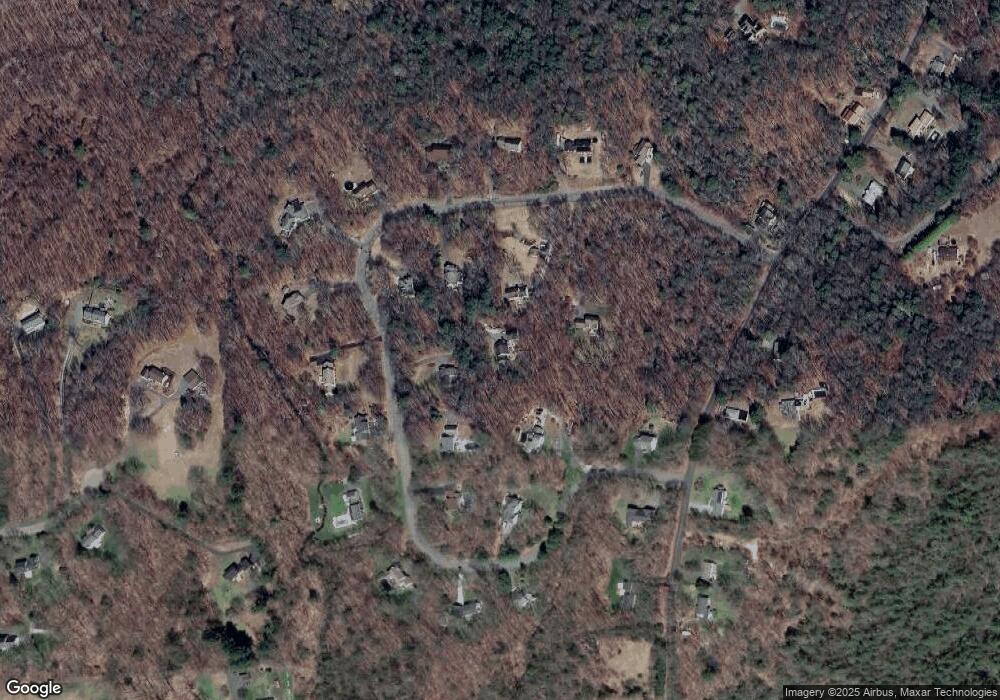 61 Tanglewood Rd, New Hartford, CT 06057 - photo 1