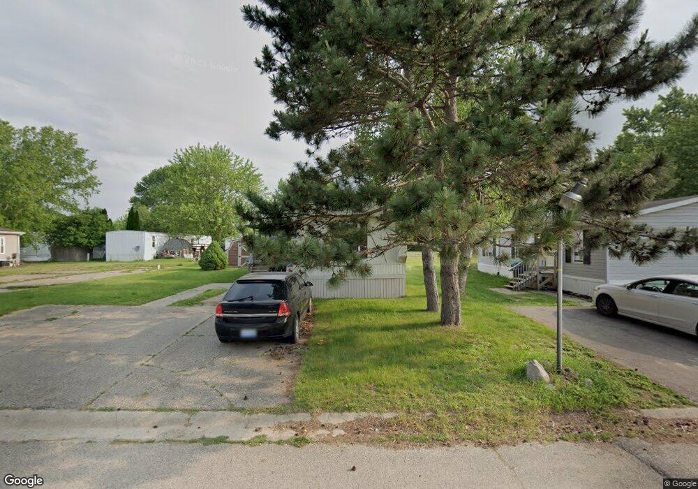 5029 S Naomikong Dr, Flint, MI 48506 - photo 1