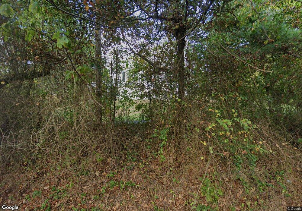 12813 Holly Grove Ct, Fairfax, VA 22033 - photo 1