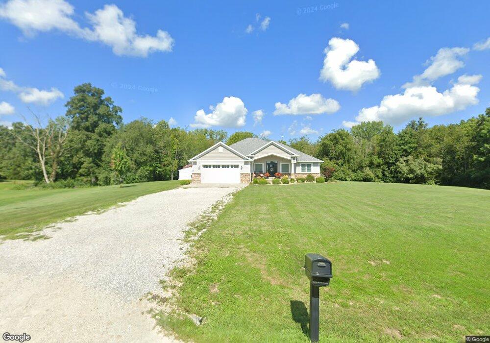 13951 Lake Estates Dr, Effingham, IL 62401 - photo 1